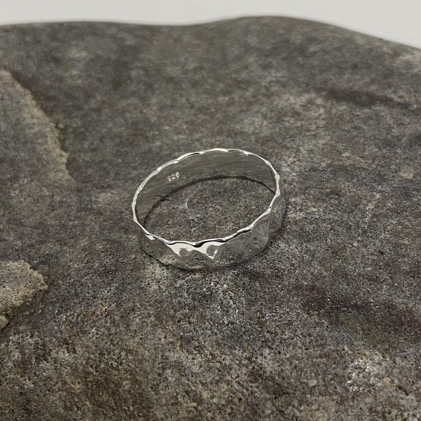 Sterling Silver .925 Patterned Band Ring